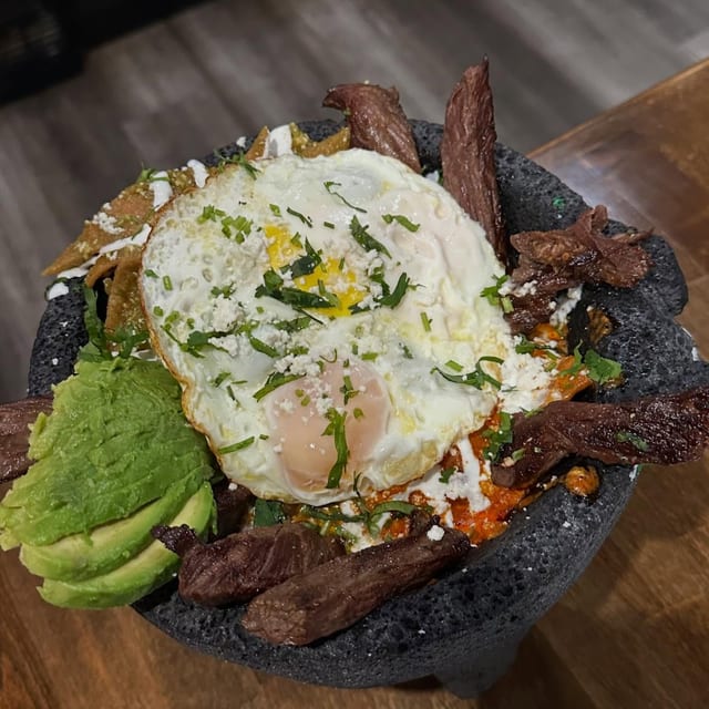Chilaquiles Molcajete.