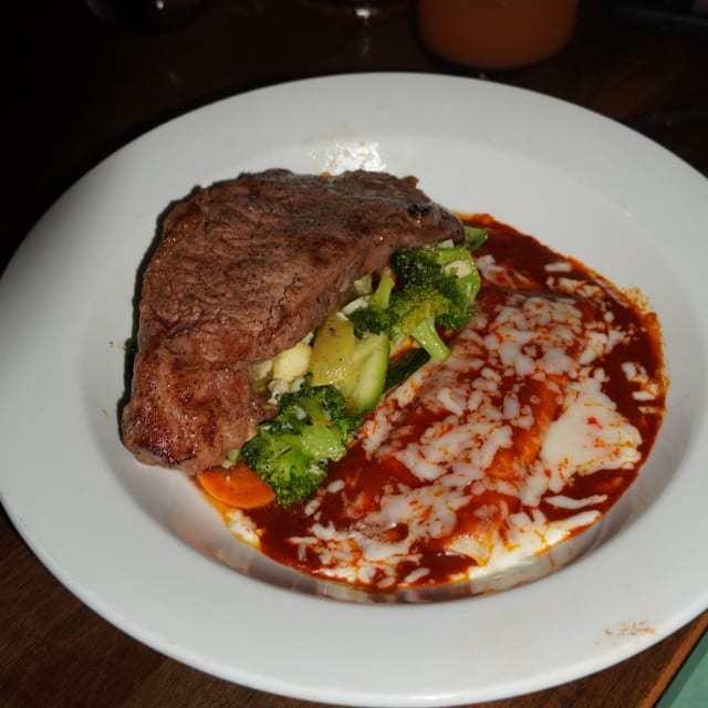 Steak a la Jalisco.